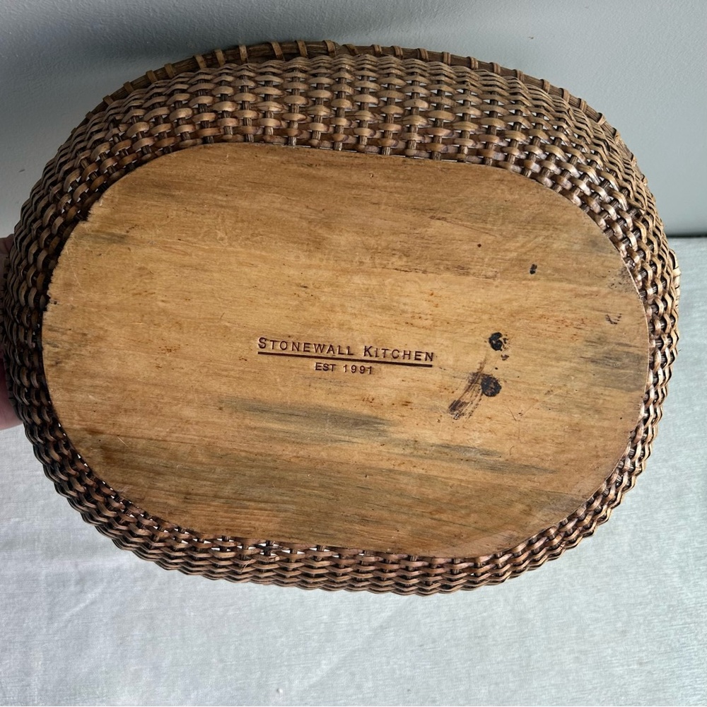 large oval bread basket - Picture 4 of 4